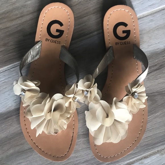 G by Guess chiffon floral sandals - Picture 3 of 5